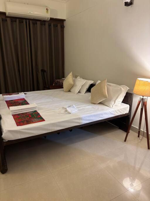 The Grand Ganga Room 2 Near Sangam Prayagraj Luaran gambar