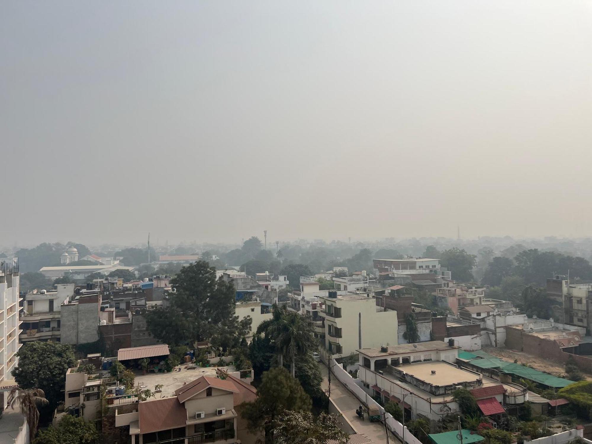 The Grand Ganga Room 2 Near Sangam Prayagraj Luaran gambar